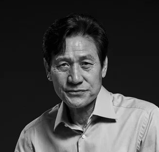 안성기